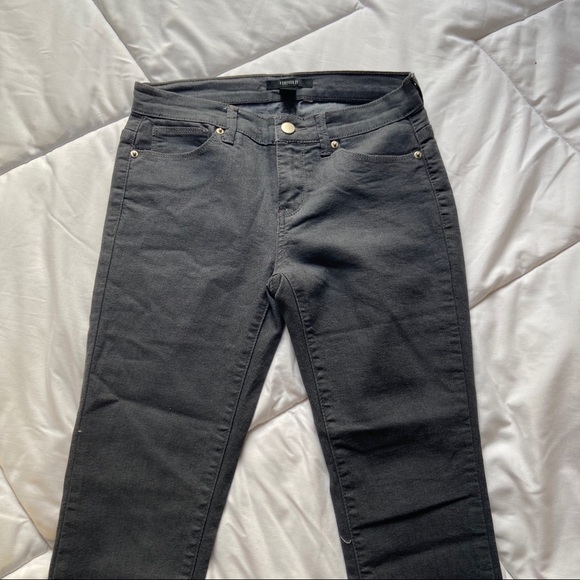 Forever 21 Jeans - Picture 3 of 3